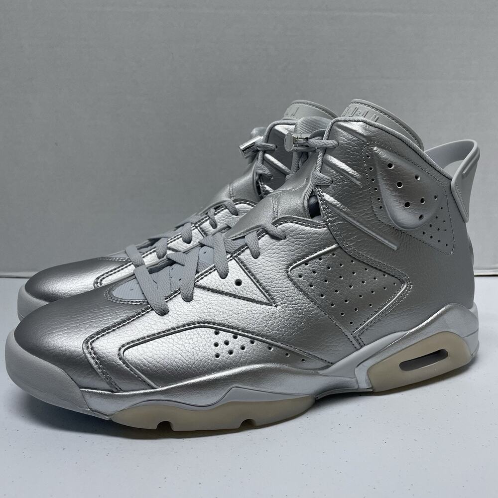 Air Jordan 6 Retro Silver Paris Saint-Germain IQ5135 001 Size 11 PSG Soccer Shoe